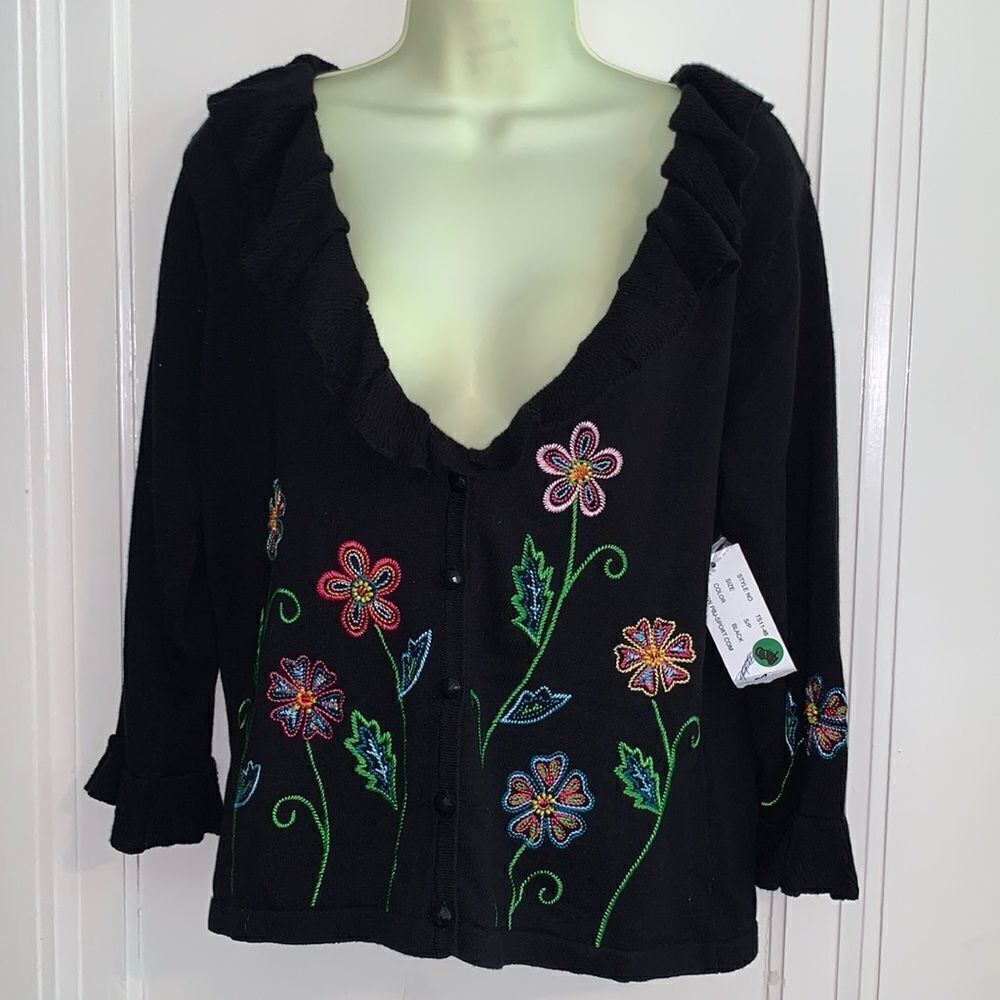 ‎NWT Timberlea black embroidered beaded sweater